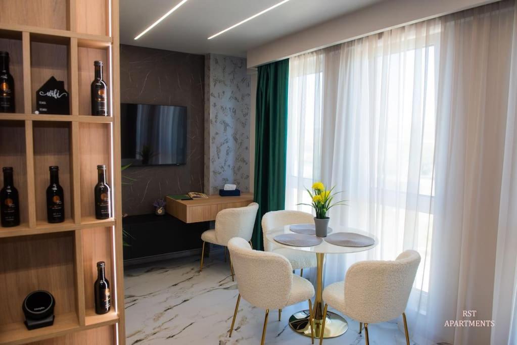 Rst Apartments Cluj Napoca Eksteriør billede